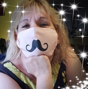 Meet your Posher, Lynn